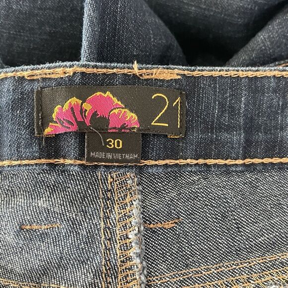 Forever 21 SZ 30 Straight Jean Mid-Rise Zip-Fly Dark Wash Pockets Blue Womens - Picture 7 of 8